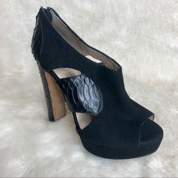Barneys New York Co Op Black Snake Suede Peep Toe Heeled Platform Booties 35 - Picture 3 of 12